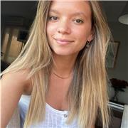 Profesora particular de Primaria y ESO se ofrece a impartir clases de todas las asignaturas en general. Mucha experiencia y clases productivas para los alumnos